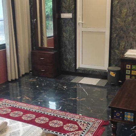 Sukh Sagar Hotel Jaipur Bagian luar foto