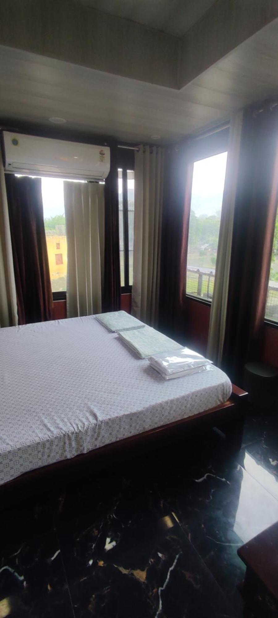 Sukh Sagar Hotel Jaipur Bagian luar foto