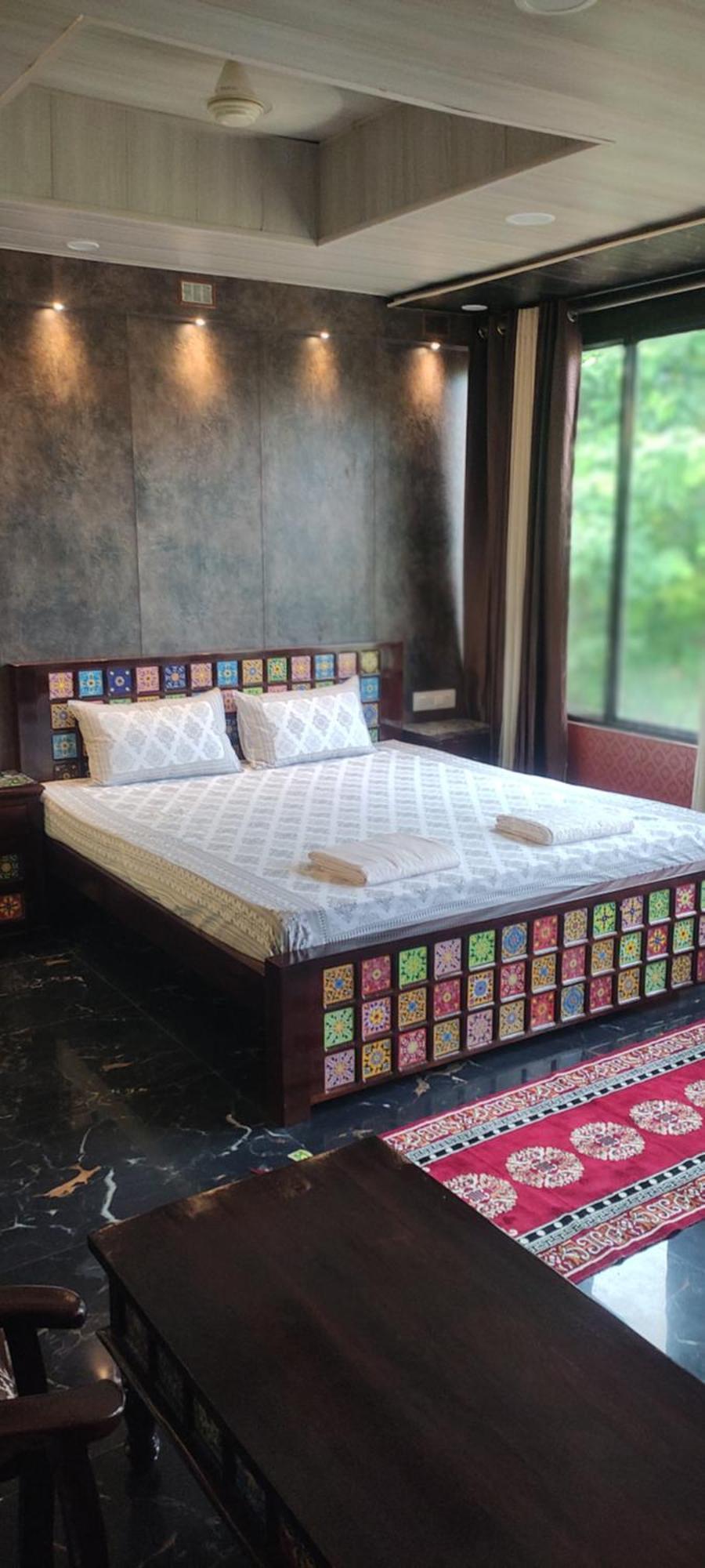 Sukh Sagar Hotel Jaipur Bagian luar foto