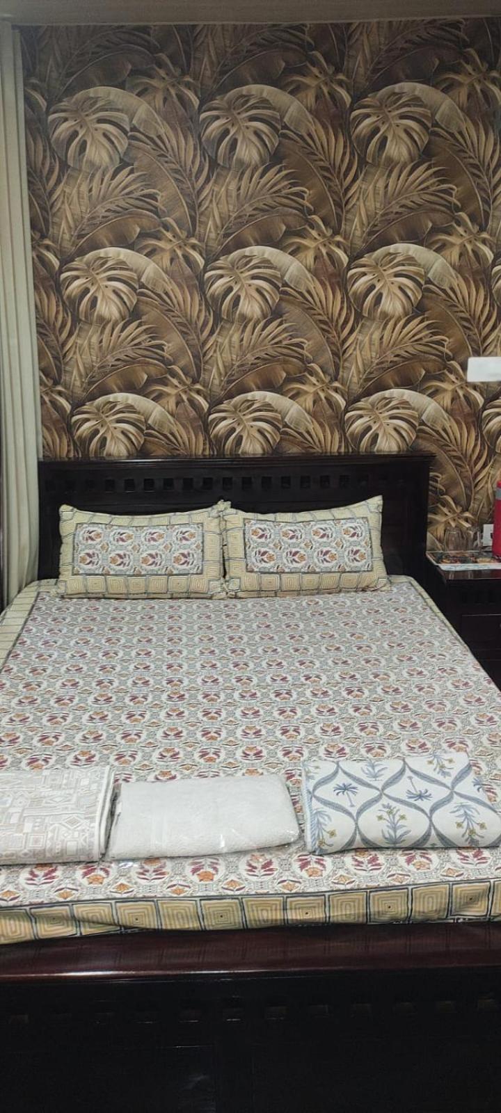 Sukh Sagar Hotel Jaipur Bagian luar foto