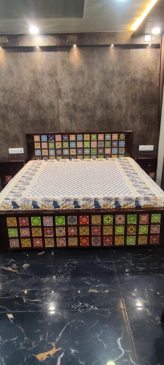Sukh Sagar Hotel Jaipur Bagian luar foto
